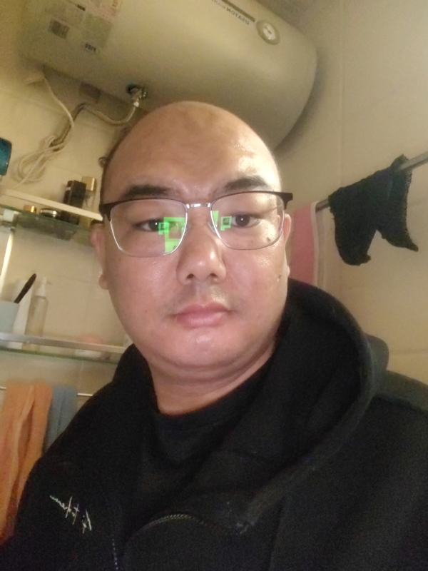 小胖子的第一张照片--榆林交友中心