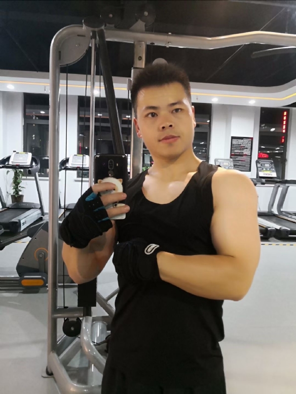 范迪塞尔的第二张照片--榆林交友中心